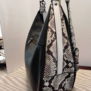 Coach Harley Hobo Black Pebbled Leather With Embossed Snake Trim